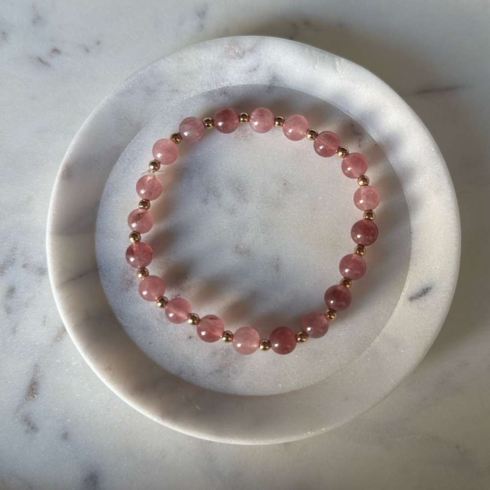 Natural Strawberry Quartz Bead Stretch Bracelet 7"
